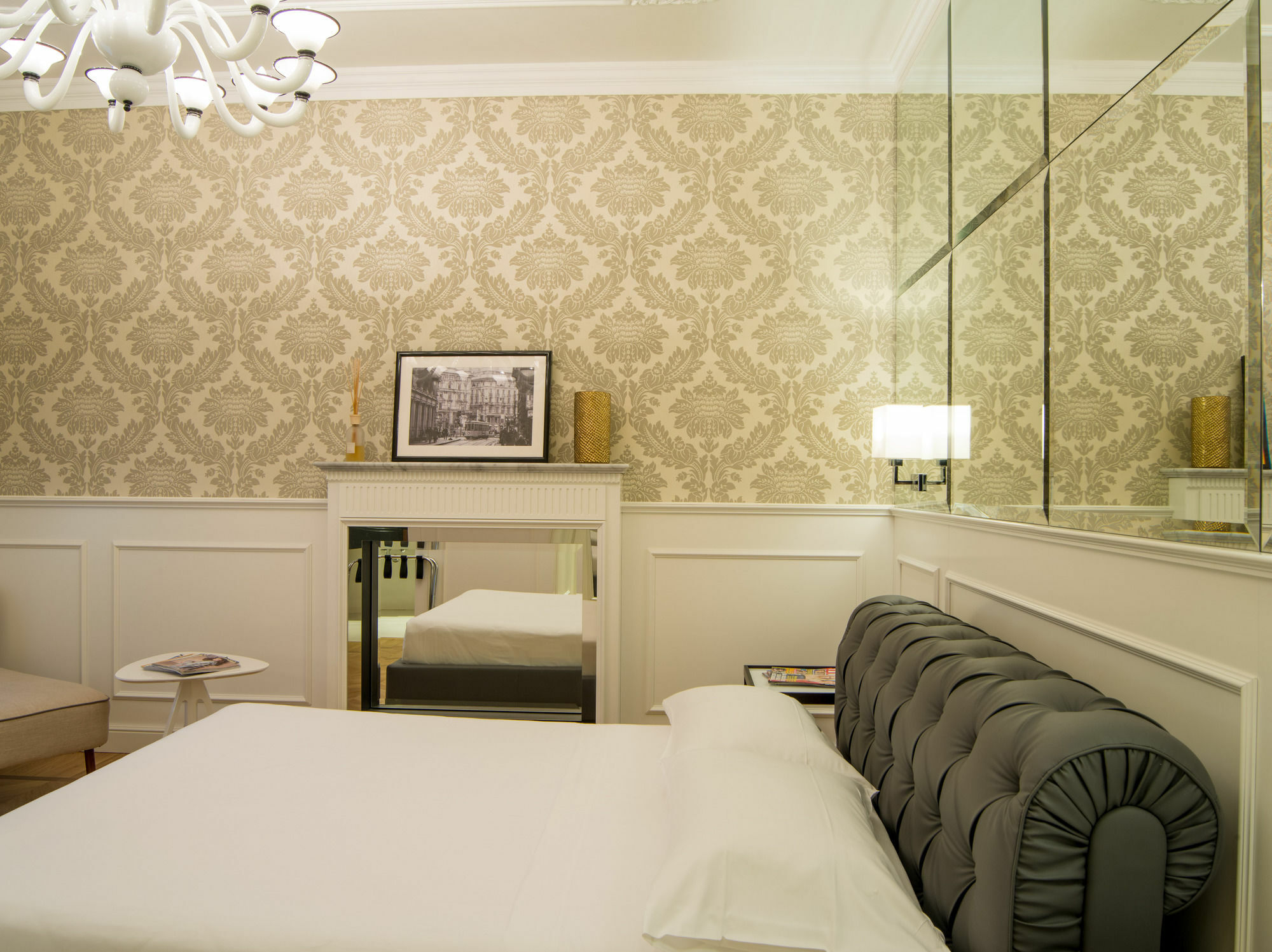 Duomo Rooms Милан Экстерьер фото
