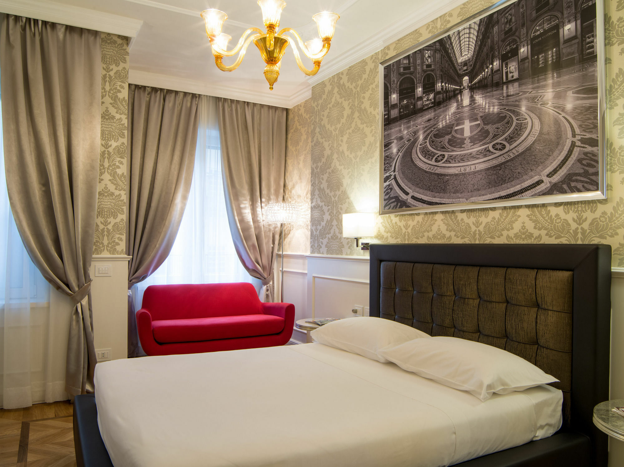 Duomo Rooms Милан Экстерьер фото
