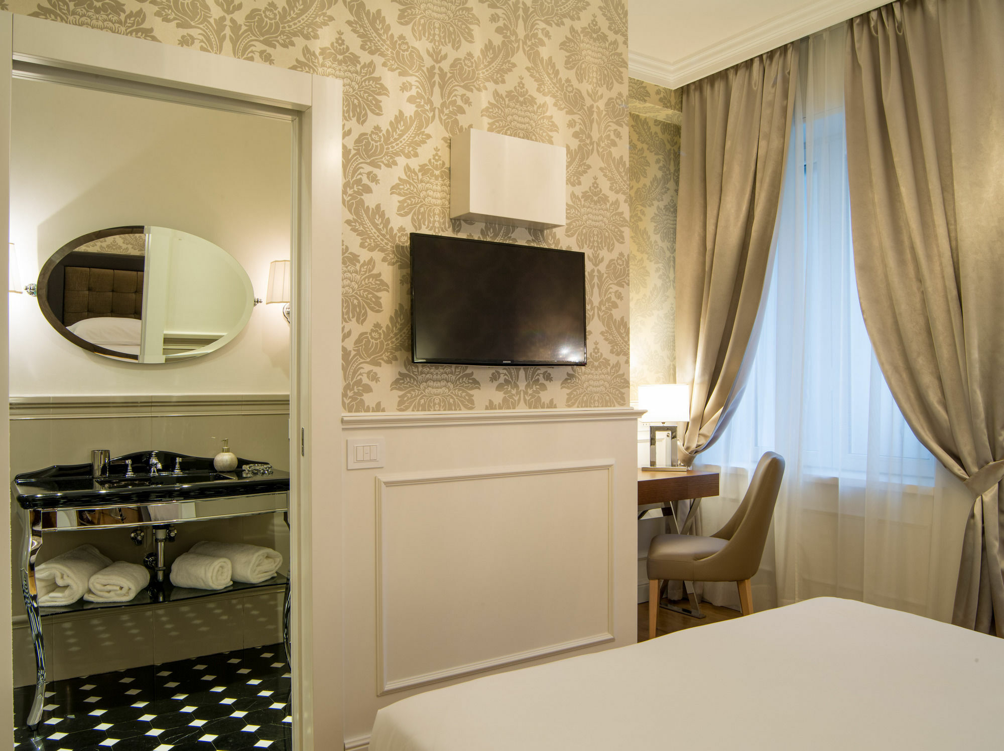 Duomo Rooms Милан Экстерьер фото